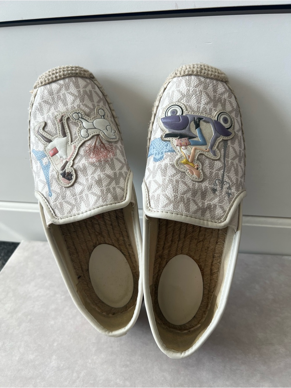 Michael Kors Logo Kids Espadrilles with Scooter & Poodle Patches - White/Tan